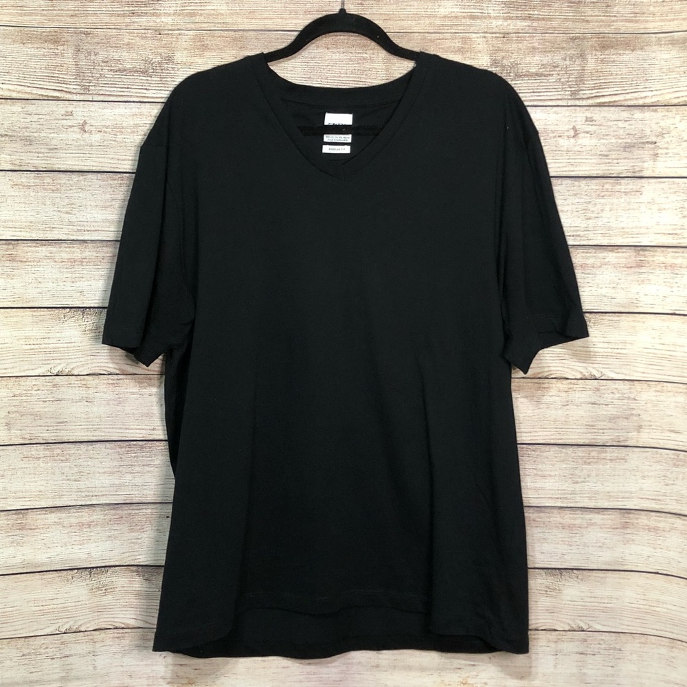 Black v neck Tee